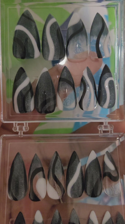 Black and White Swirl Stiletto Press - On